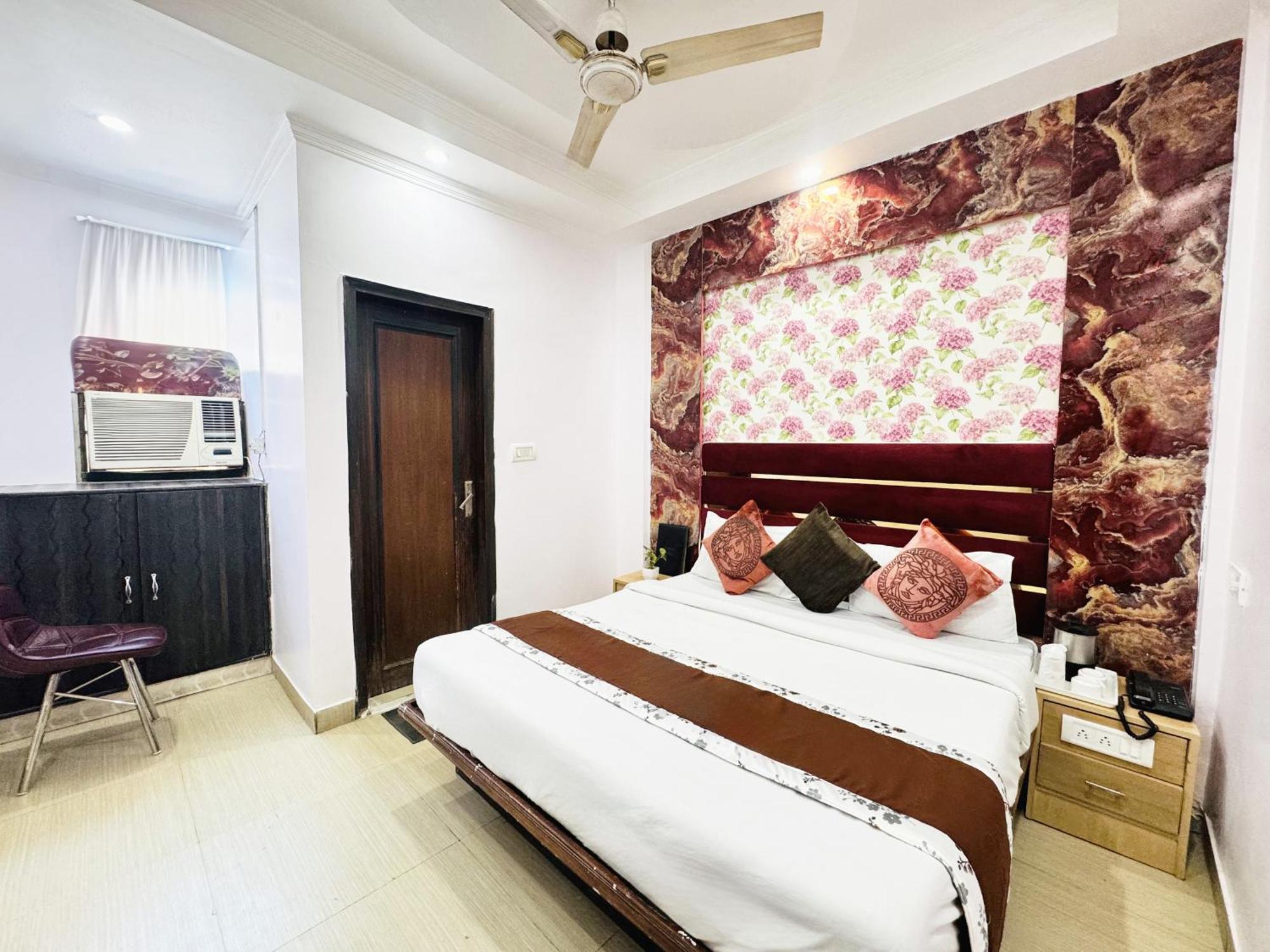 Hotel Jai Balaji, Paharganj, New Delhi Railway Station Luaran gambar