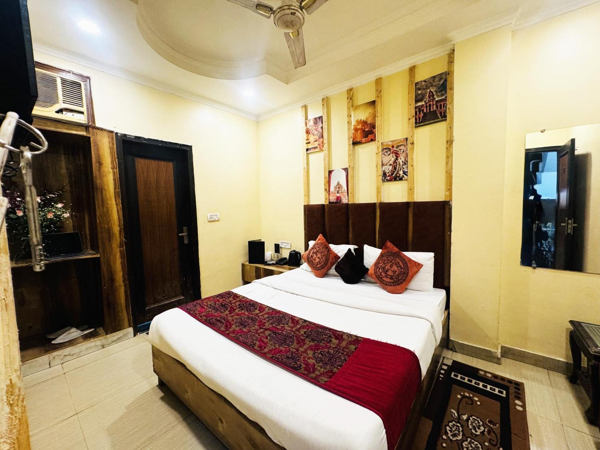 Hotel Jai Balaji, Paharganj, New Delhi Railway Station Luaran gambar