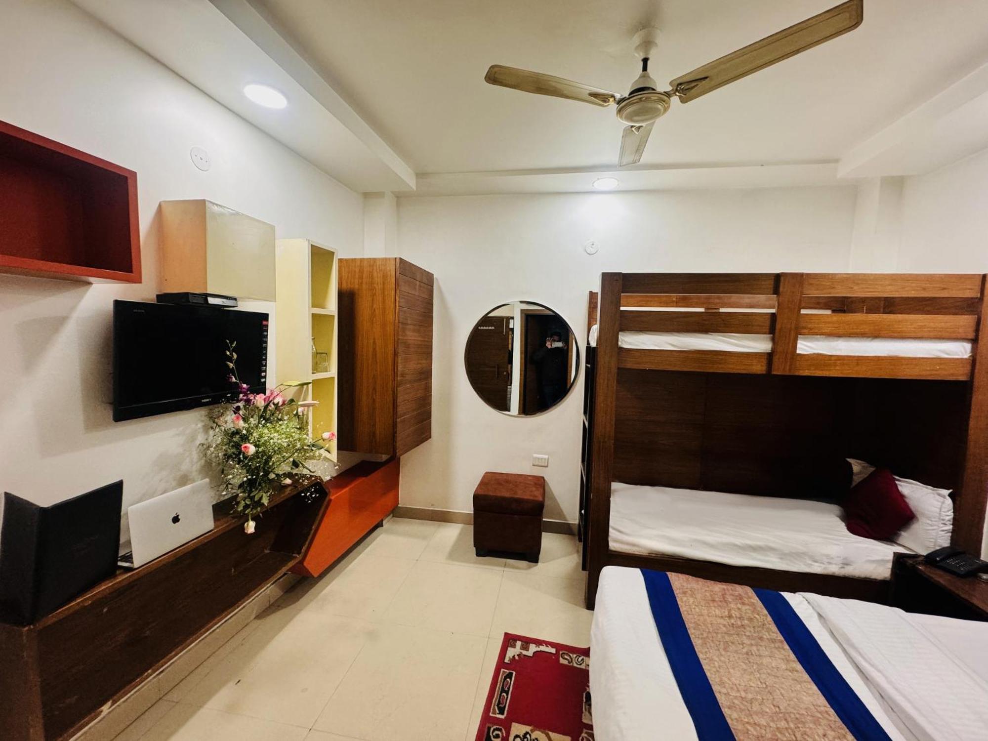 Hotel Jai Balaji, Paharganj, New Delhi Railway Station Luaran gambar