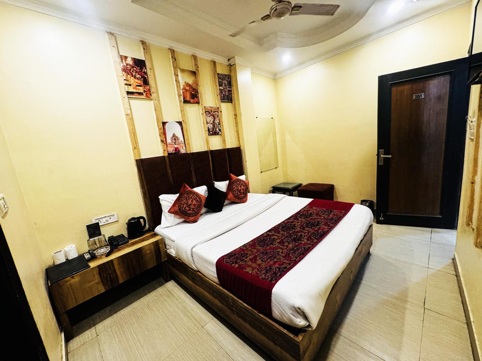 Hotel Jai Balaji, Paharganj, New Delhi Railway Station Luaran gambar